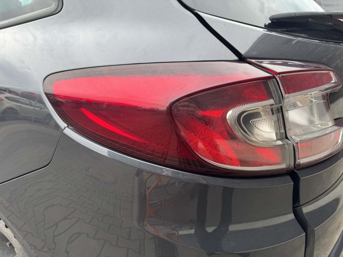 Renault Megane 3 Grandtour original R&uuml;cklicht R&uuml;ckleuchte Schlussleuchte links au&szlig;en Bj.2011